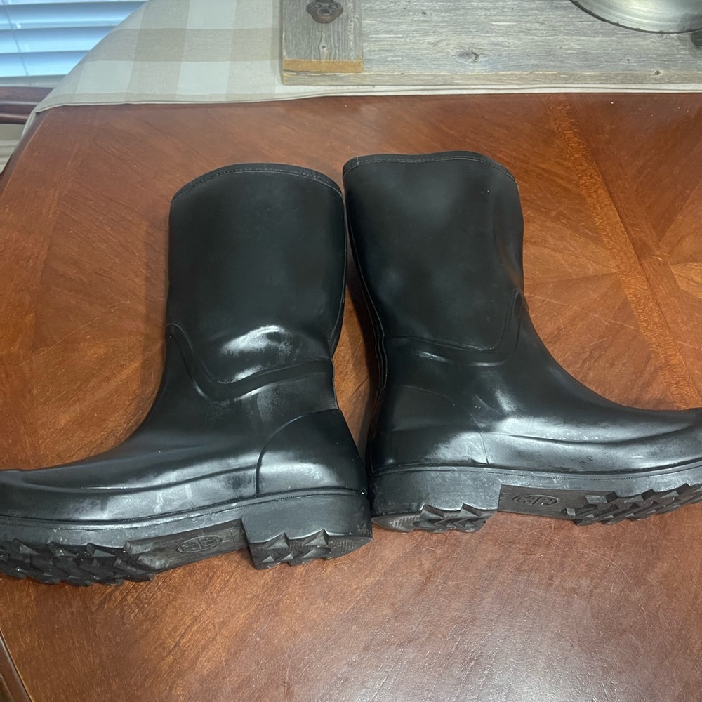 Tory Burch Maureen Rain Boots *Read* - Picture 9 of 13